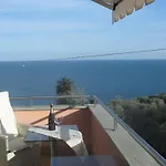 Appartamento Ulivi Sul Mare By Interhome
