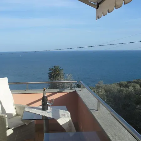 아파트 Ulivi Sul Mare By Interhome