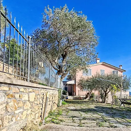 Ulivi Sul Mare By Interhome Poggi